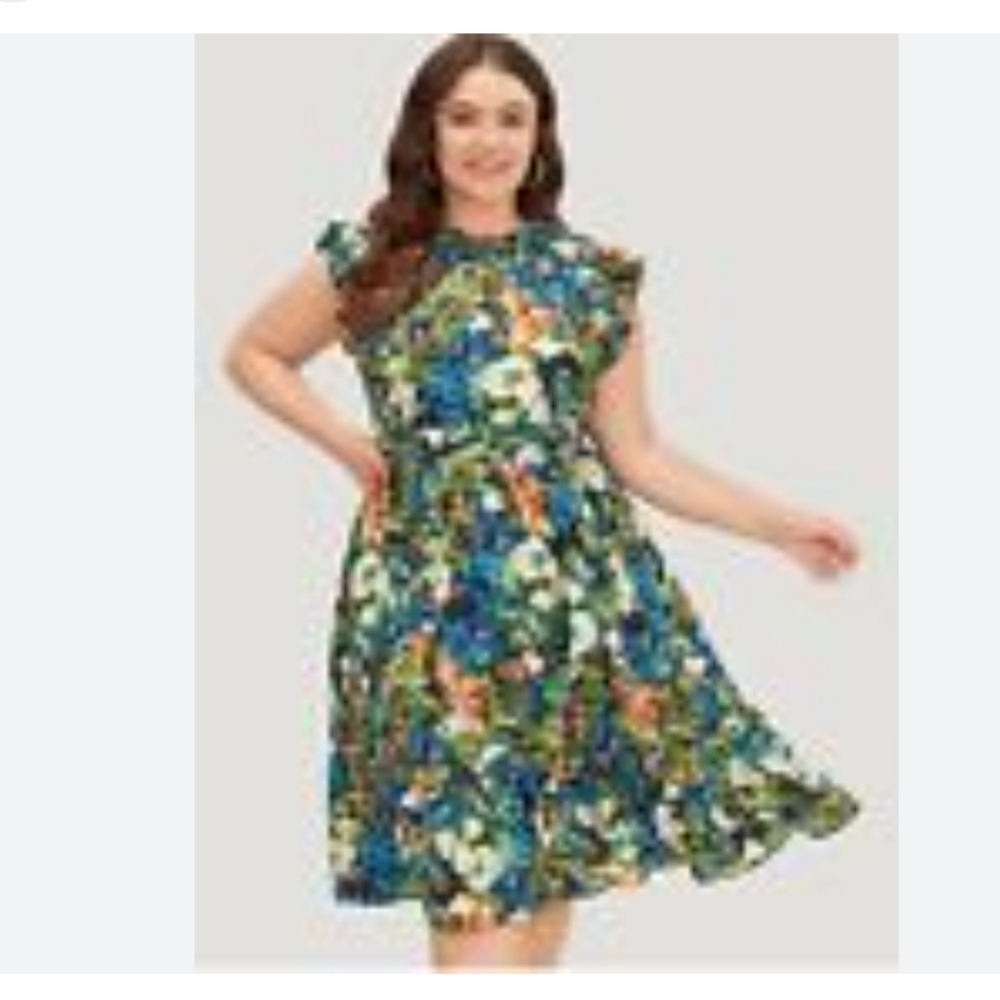 Bloomchic Dress size 12 Floral Tiered Dress - Picture 2 of 15